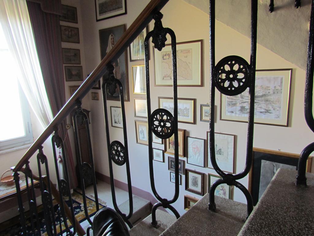 Villa Maria Bed & Breakfast, Corridonia, Marche Buitenkant foto