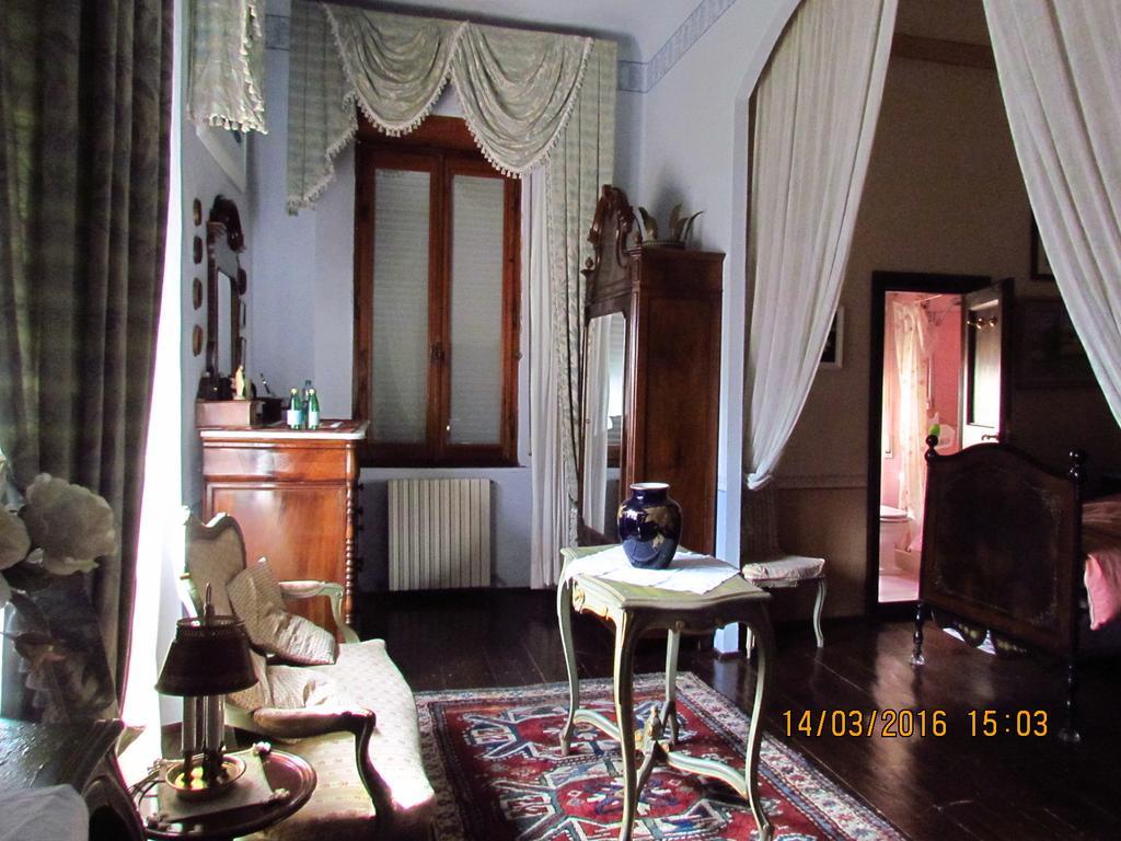 Villa Maria Bed & Breakfast, Corridonia, Marche Buitenkant foto