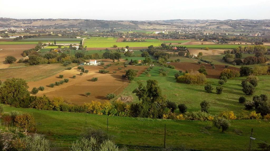 Villa Maria Bed & Breakfast, Corridonia, Marche Buitenkant foto